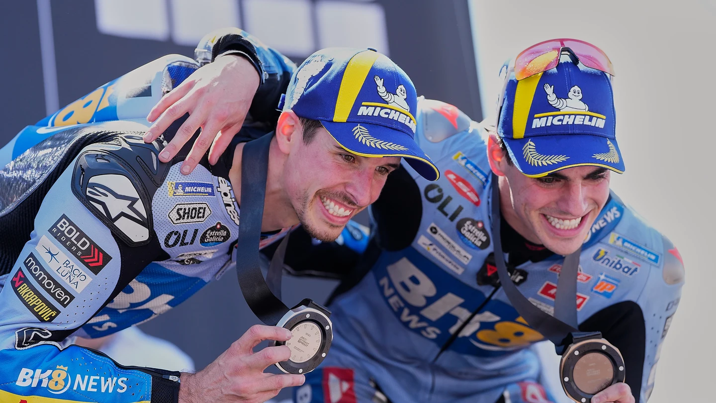 "Le vi motivado y con...": La confesión de Aldeguer sobre el estado de ánimo de Álex Márquez "Le vi motivado y con...": La confesión de Aldeguer sobre el estado de ánimo de Álex Márquez