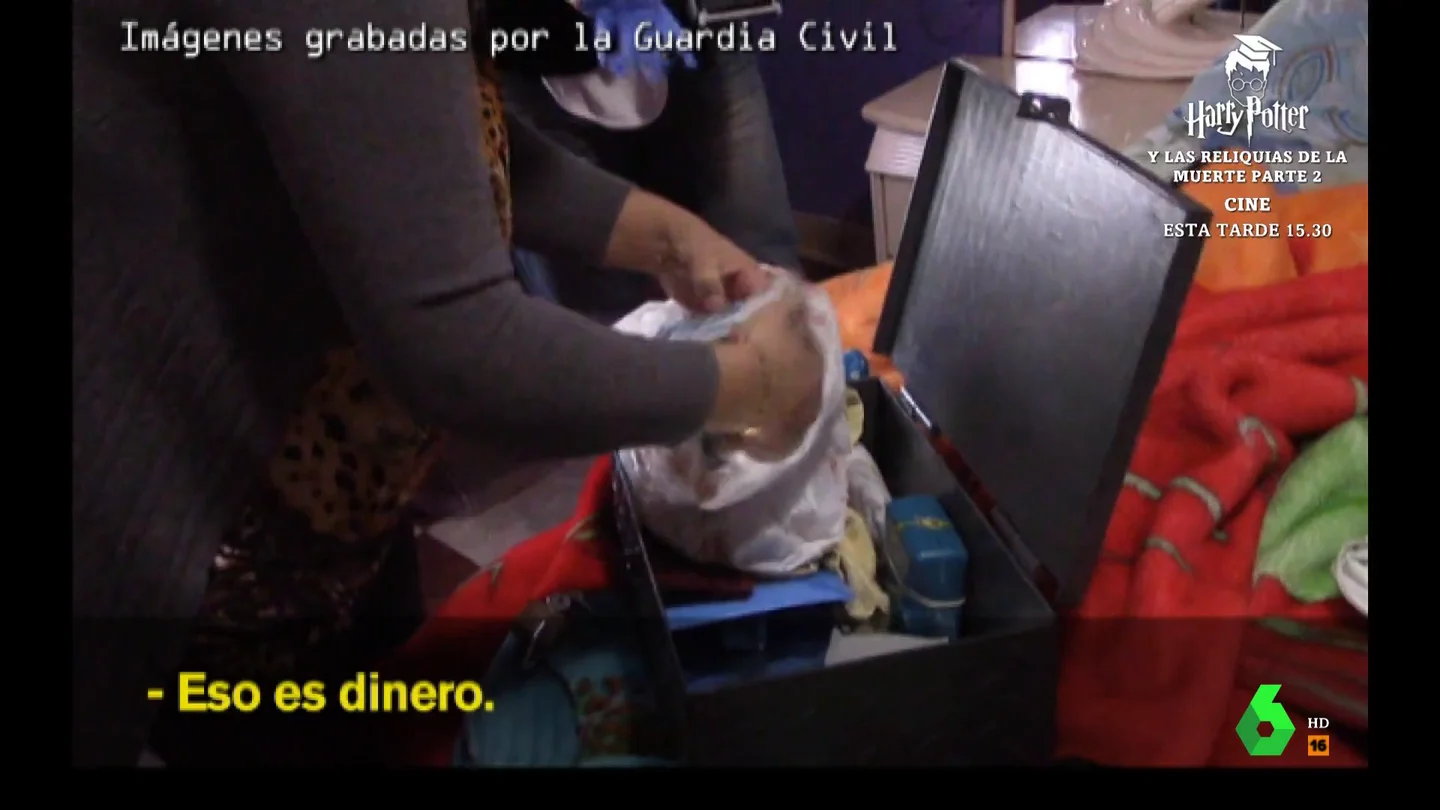 Así cayó la mayor red de blanqueo de España en Plasencia: fajos de billetes en las casas y drogas por los desagües Así cayó la mayor red de blanqueo de España en Plasencia: fajos de billetes en las casas y drogas por los desagües