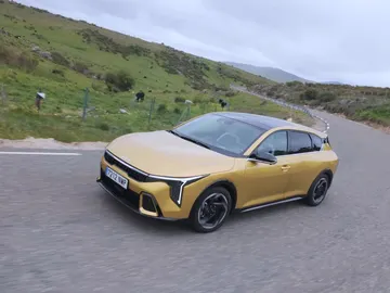 LO MEJOR DE LA SEMANA: el K4 de Kia, un nuevo monovolumen de Xpeng y el nacimiento del BMW Alpina LO MEJOR DE LA SEMANA: el K4 de Kia, un nuevo monovolumen de Xpeng y el nacimiento del BMW Alpina