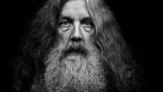 Retrato del guionista y escritor Alan Moore. Retrato del guionista y escritor Alan Moore.