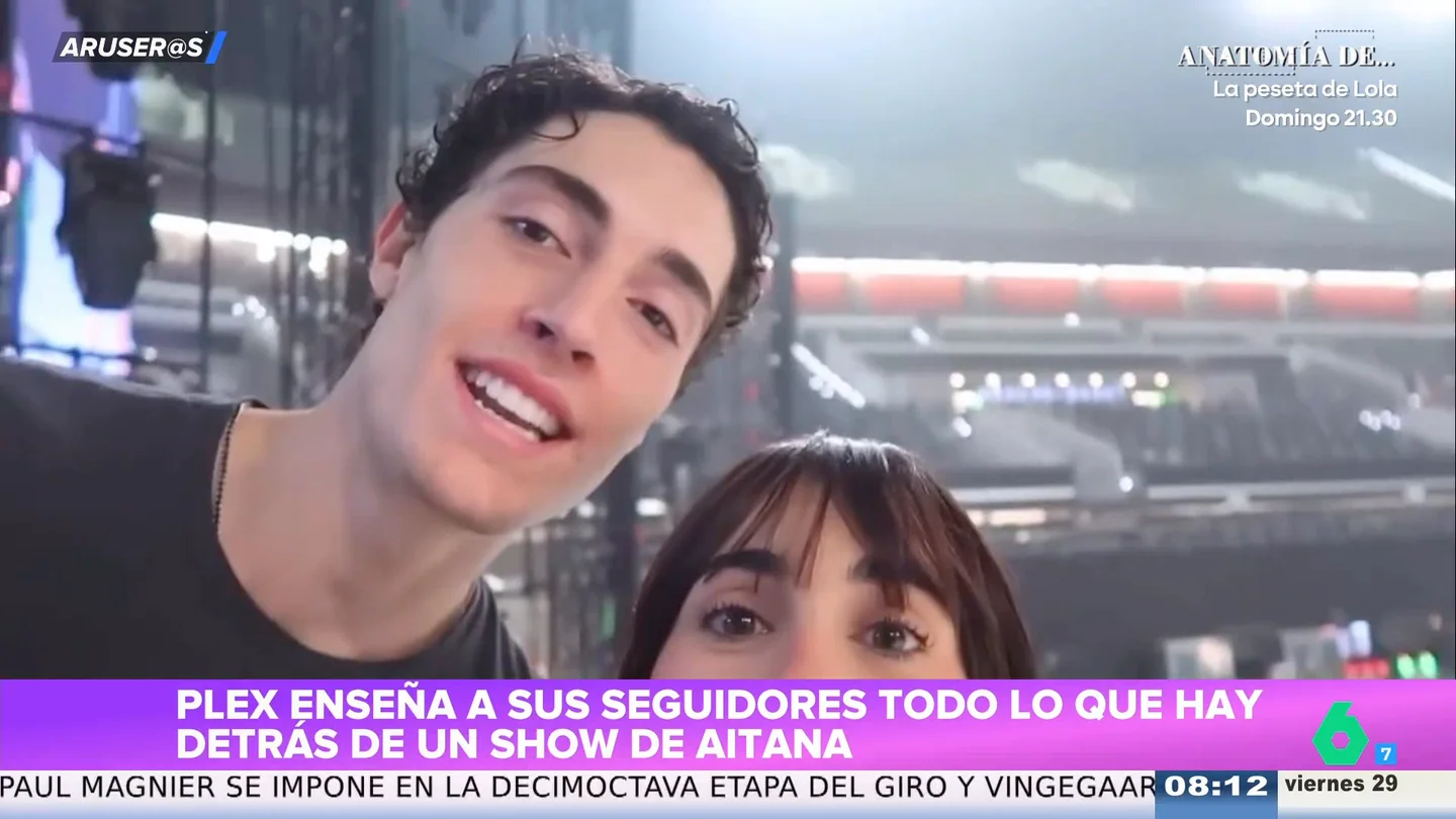 Plex muestra el detrás de cámaras de un show de Aitana: "Necesito que me presentes a dos bailarines" Plex muestra el detrás de cámaras de un show de Aitana: "Necesito que me presentes a dos bailarines"