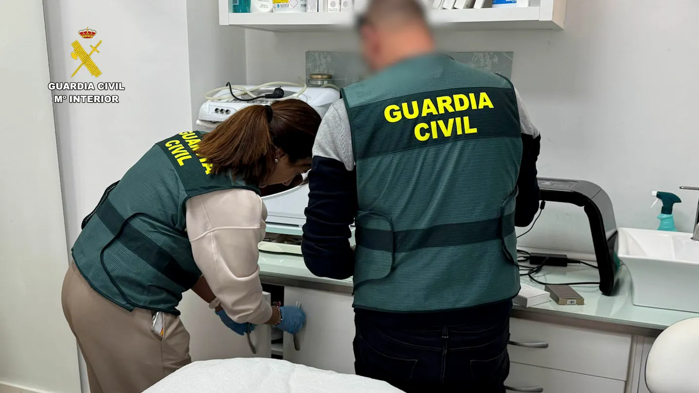 Operación de la Guardia Civil contra clínicas clandestinas Operación de la Guardia Civil contra clínicas clandestinas