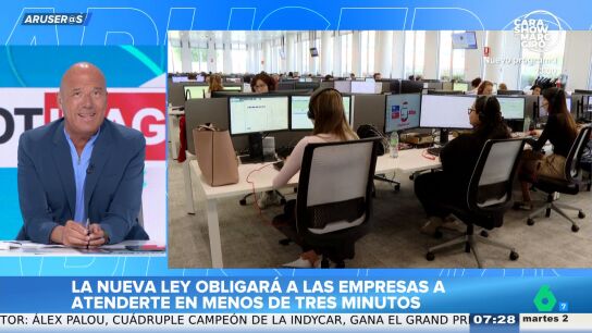 Alfonso Ar&uacute;s, a la nueva ley que promete acabar con las eternas esperas al tel&eacute;fono: "&iexcl;No me lo creo!"