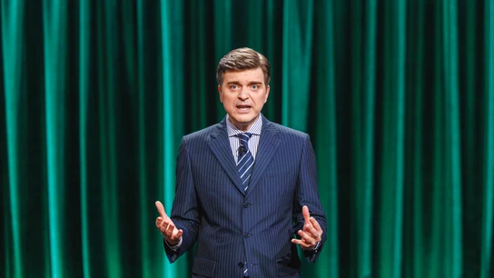 Marc Giró, a los votantes de izquierdas: "¿Acaso tu prima Mari ha dejado de ser de derechas después de tragar con la Gürtel, la Kitchen...?" Marc Giró, a los votantes de izquierdas: "¿Acaso tu prima Mari ha dejado de ser de derechas después de tragar con la Gürtel, la Kitchen...?"