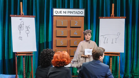 Marc Giró, Candela Peña y las Glorias Cabareteras juegan a adivinar películas policíacas: "No quiero jugar más, somos unas discapacitadas" Marc Giró, Candela Peña y las Glorias Cabareteras juegan a adivinar películas policíacas: "No quiero jugar más, somos unas discapacitadas"