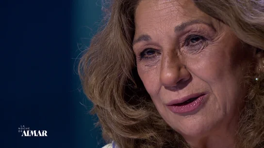 Lolita impresiona a Aimar Bretos con sus duras palabras sobre la fama: "He sido la mitad de mi vida la hija de Lola Flores, nadie me miraba" Lolita impresiona a Aimar Bretos con sus duras palabras sobre la fama: "He sido la mitad de mi vida la hija de Lola Flores, nadie me miraba"