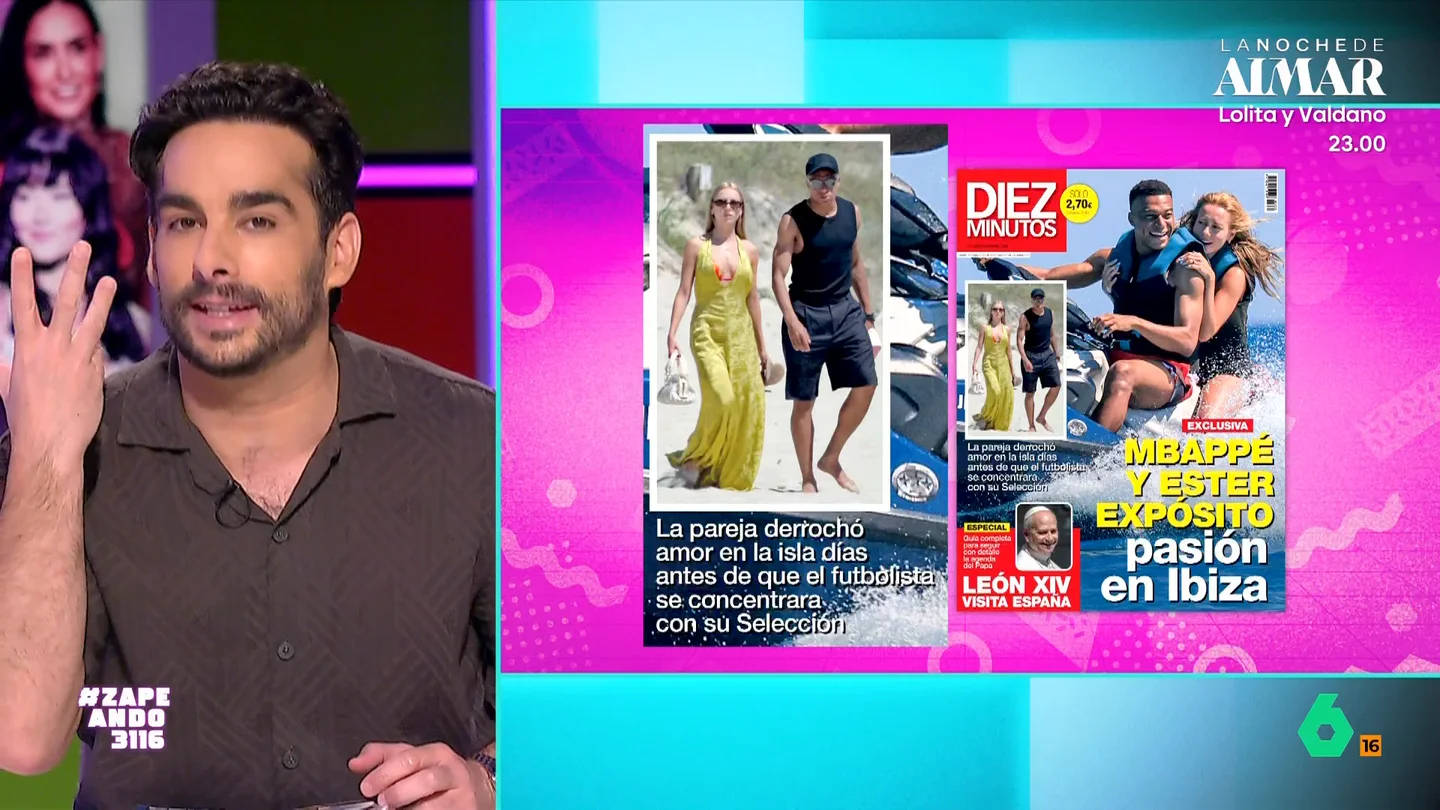 Juan Sanguino, sobre la escapada de Ester Expósito y Mbappé a Ibiza: "Llevan su relación con más naturalidad que antes" El periodista cuenta que en esta isla hay muchos paparazzis, por ese motivo, es posible que a la pareja ya no le importe que los cacen compartiendo momentos de complicidad y arrumacos.