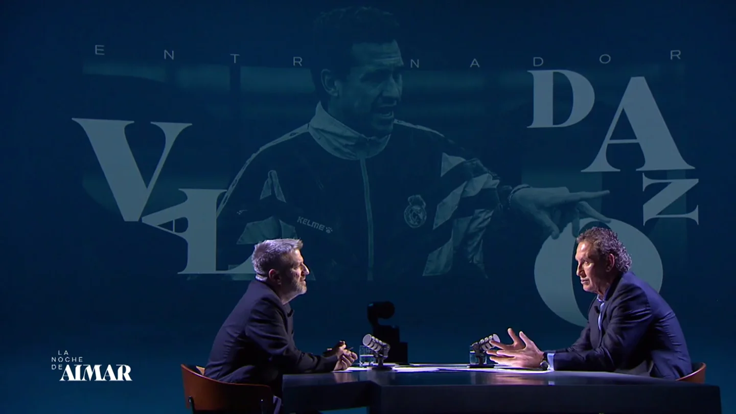 Valdano define a Florentino Pérez como "un jefe muy fácil": "Ha hecho una gran reconstrucción del Real Madrid" Valdano define a Florentino Pérez como "un jefe muy fácil": "Ha hecho una gran reconstrucción del Real Madrid"