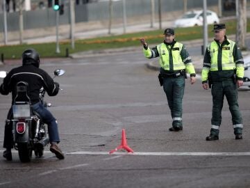 Control exclusivo a los motoristas: mayor vigilancia en las carreteras que m&aacute;s frecuentan