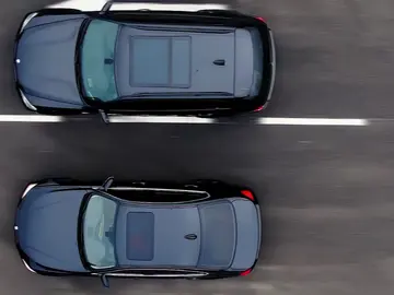 Cómo saber cuándo debes volver al carril derecho al adelantar Cómo saber cuándo debes volver al carril derecho al adelantar