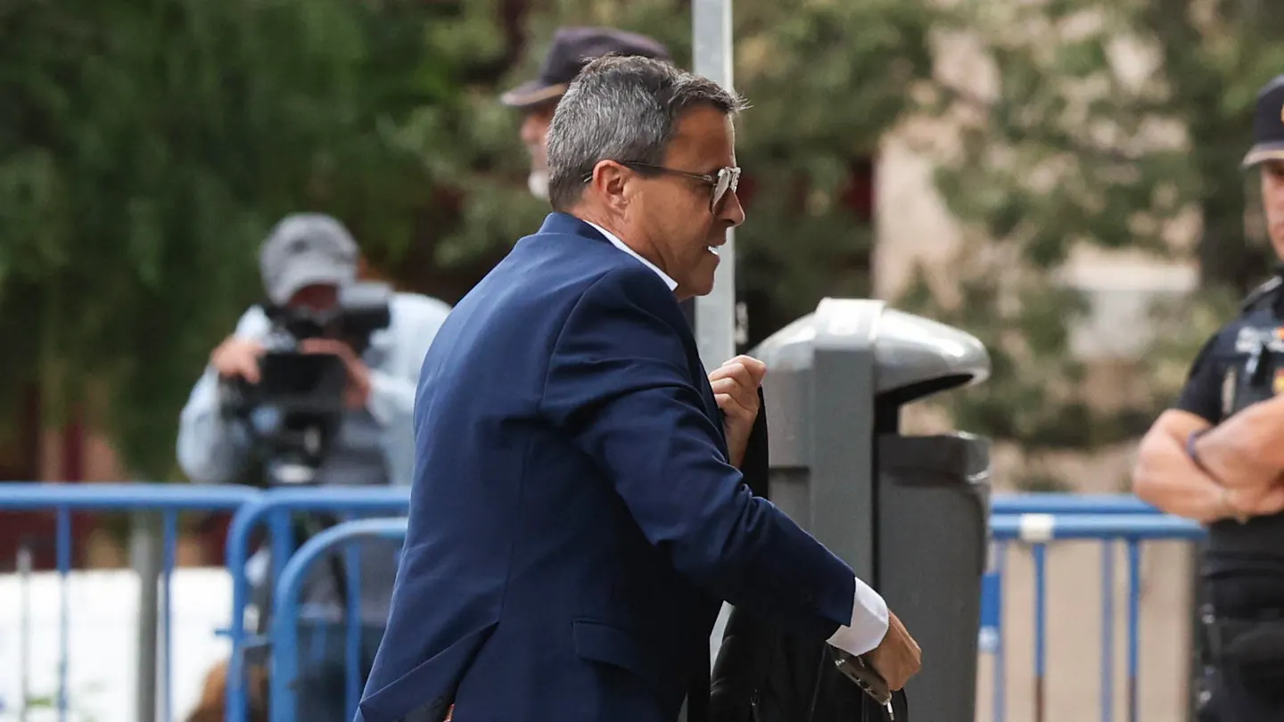 Gallardo, en su llegada a la Audiencia Provincial de Badajoz Gallardo, en su llegada a la Audiencia Provincial de Badajoz