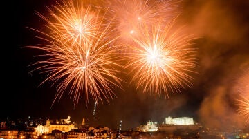 Fuegos artificiales por San Juan