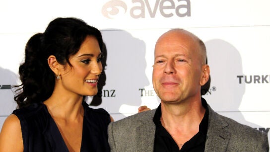 Emma Heming y Bruce Willis durante la 'Fashionable Instabul by Avea' en Estambul, Turqu&iacute;a, en octubre de 2009