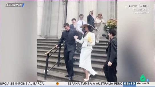 La gran boda italiana de Dua Lipa y Callum Turner deja a los Aruser@s sin palabras: hasta 27 vestidos en tres días La gran boda italiana de Dua Lipa y Callum Turner deja a los Aruser@s sin palabras: hasta 27 vestidos en tres días
