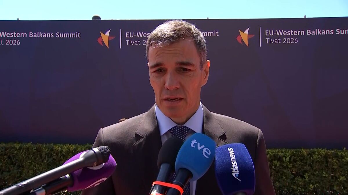 Pedro Sánchez, sobre las 