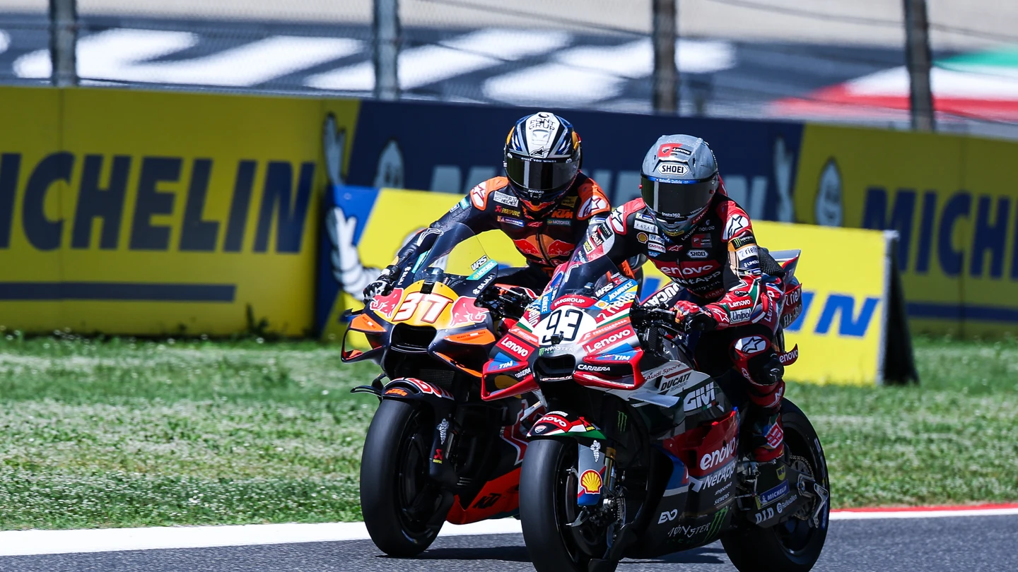 Pedro Acosta y Marc Márquez Pedro Acosta y Marc Márquez