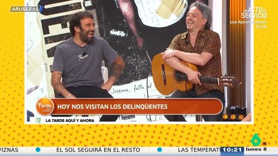 El 'dardazo' de Juan y Medio a Los Delinq&uuml;entes por su aniversario: "Es verdad que aparent&aacute;is 60"