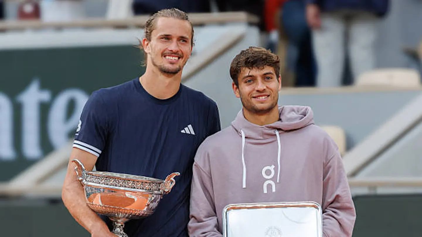Deportividad ante todo: Flavio Cobolli felicita a Zverev por su primer Grand Slam pese a su derrota Deportividad ante todo: Flavio Cobolli felicita a Zverev por su primer Grand Slam pese a su derrota