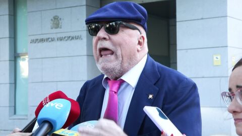 Villarejo pierde los papeles con los periodistas en el juicio de la Kitchen: "V&aacute;yase a tomar por culo"
