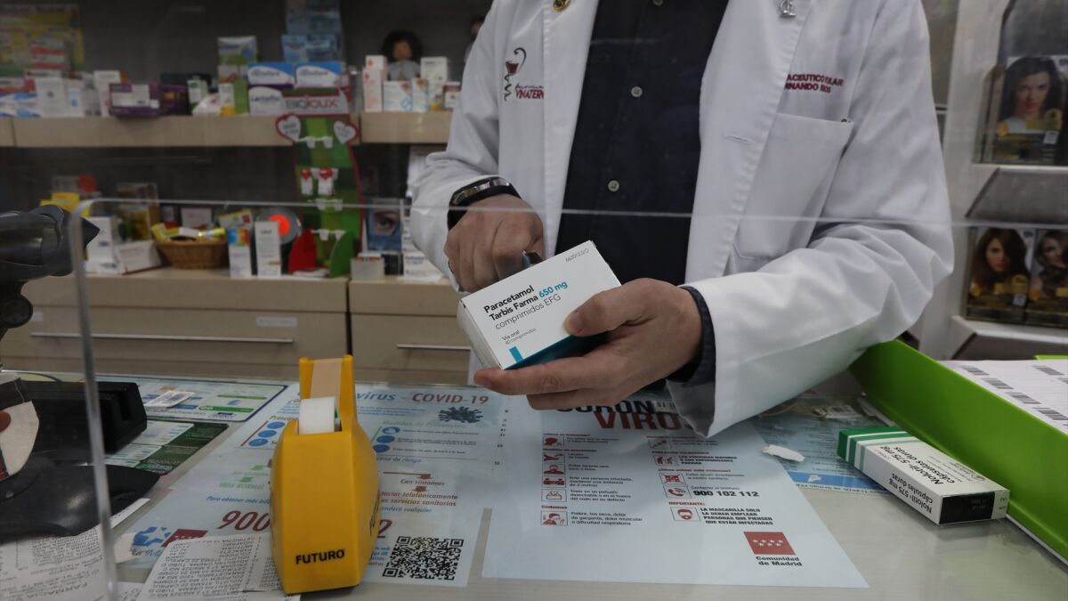 Adiós al 'cúter' en las farmacias: Sanidad implanta un siste