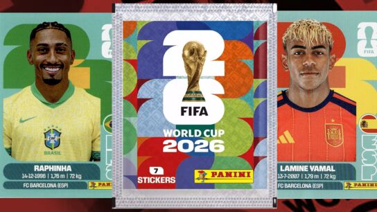 La fiebre por los cromos del Mundial hace casi imposible poder encontrarlos: "He pedido m&aacute;s, pero no hay"