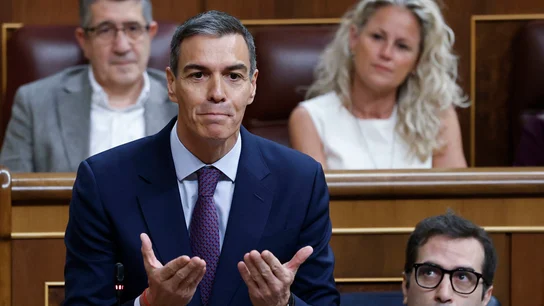 El presidente del Gobierno, Pedro Sánchez, interviene durante la sesión de control al Gobierno, este miércoles en el Congreso. El presidente del Gobierno, Pedro Sánchez, interviene durante la sesión de control al Gobierno, este miércoles en el Congreso.