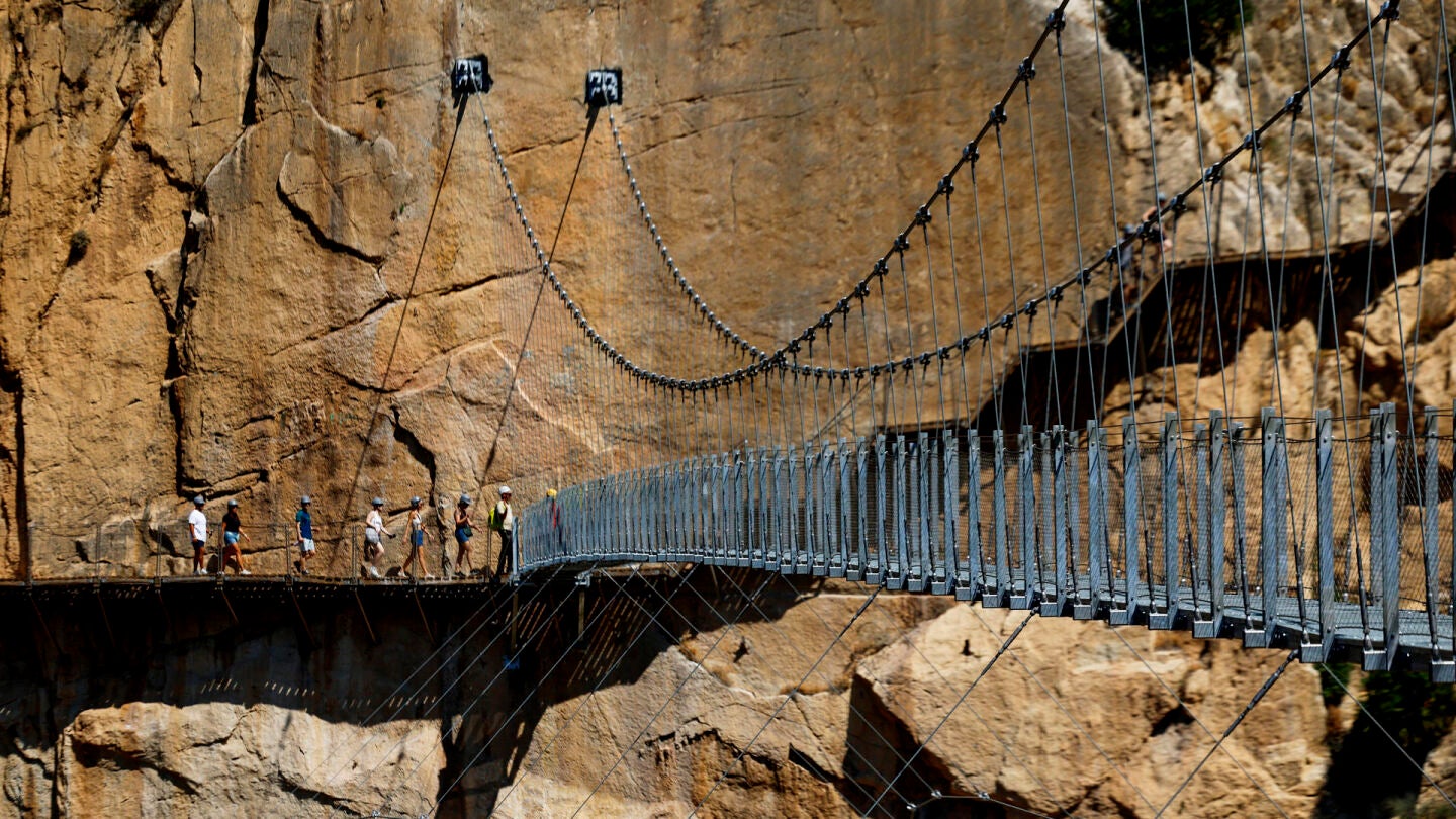 Nuevo puente colgante en el Caminito del Rey