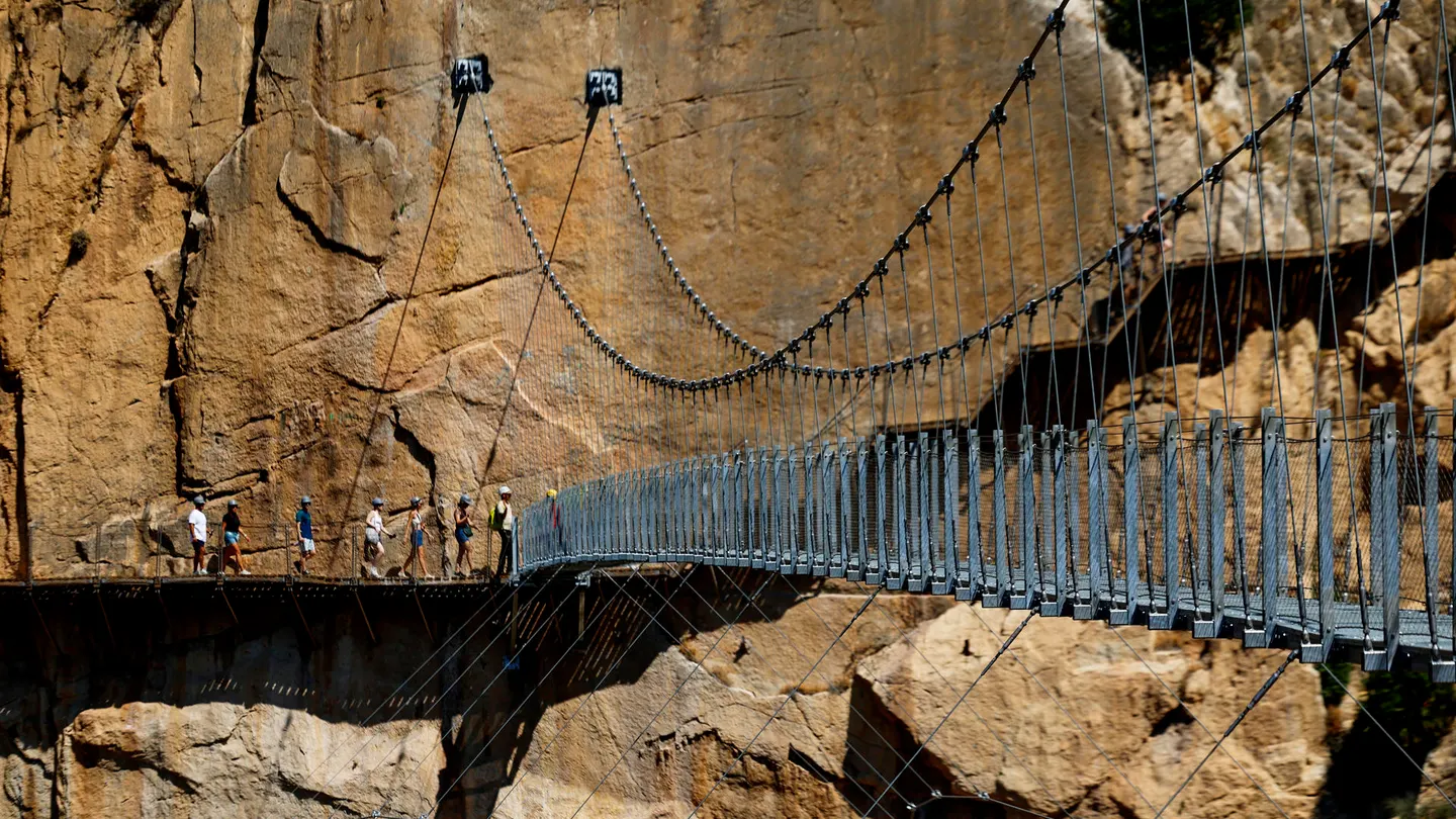 Nuevo puente colgante en el Caminito del Rey Nuevo puente colgante en el Caminito del Rey