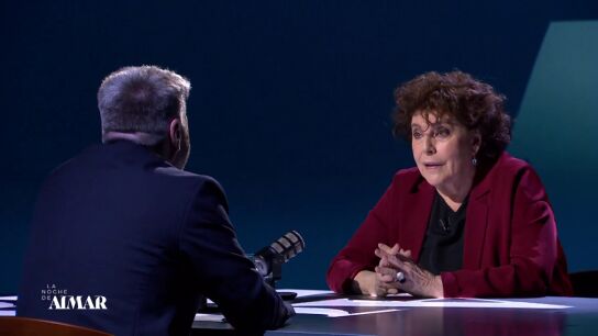 Charo L&oacute;pez y la escena de la masturbaci&oacute;n que marc&oacute; a Espa&ntilde;a: "Hoy en d&iacute;a no creo que se atreviera nadie a hacerla"