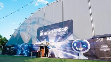 The Black Mirror Experience