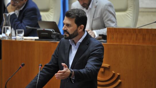 Giro del PSOE en Extremadura sin preguntar a Ferraz: apoyar&iacute;an los presupuestos de Mar&iacute;a Guardiola si cesa a los consejeros de Vox