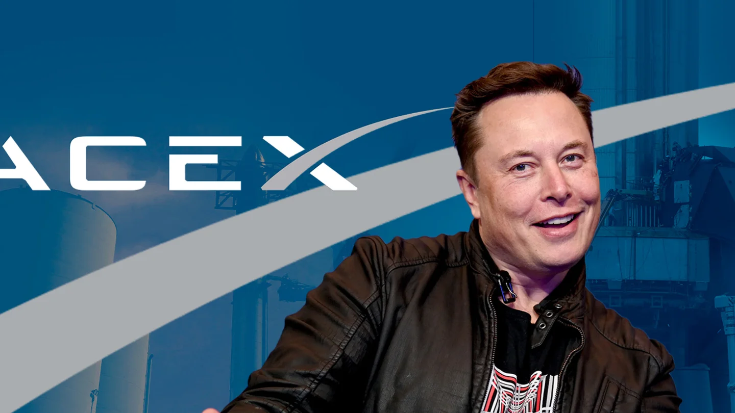 Elon Musk se da un baño de masas ante la salida a bolsa de Space X: aplausos de sus trabajadores y críticas en la calle Elon Musk se da un baño de masas ante la salida a bolsa de Space X: aplausos de sus trabajadores y críticas en la calle