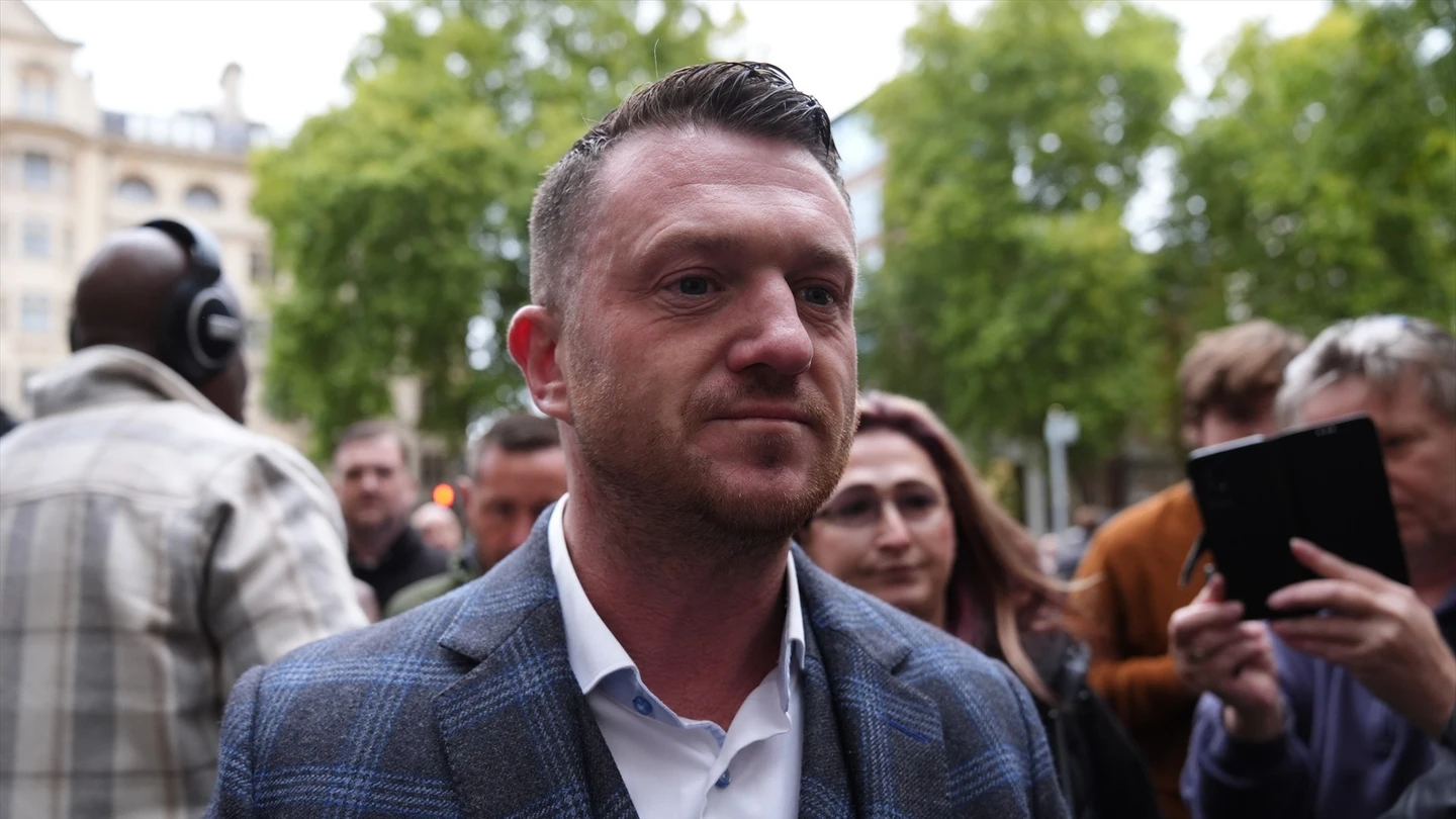 Imagen de archivo del agitador ultra Tommy Robinson Imagen de archivo del agitador ultra Tommy Robinson