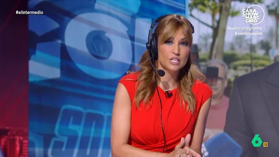 Sandra Sabatés, sobre los policías que negaron ante el juez la agresión sexual de Rafa Mir: "Debería ser penalti y expulsión" "Primero denuncia, luego risas por la banda, después compadreo cerca del área y gol a la credibilidad de las víctimas", 'retransmite' Sandra Sabatés sobre los policías a los que se ha pedido que se les investigue por falso testimonio en el caso de Rafa Mir.