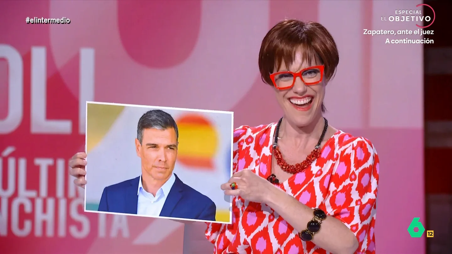 'Loli, la última sanchista' afirma que la mejor medida del PSOE es Sánchez: "1,90 de socialismo, progresismo y buenorrismo" Cristina Gallego se convierte en la militante socialista en un momento en el que el PSOE está viviendo tiempos convulsos. Pero, para la 'sanchista', en realidad el Partido Socialista está en su mejor momento y lleva datos para demostrarlo.