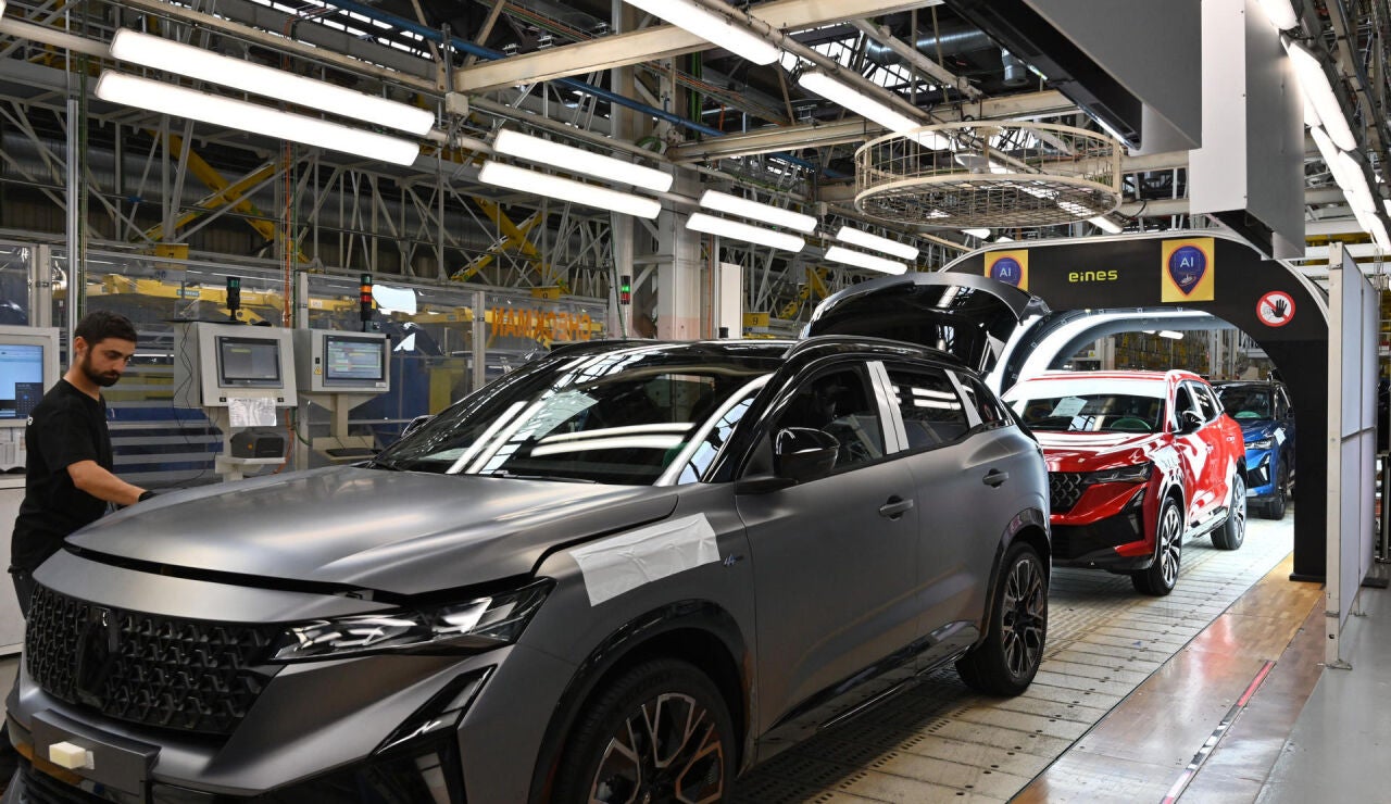 Renault, Stellantis y Volkswagen reclaman una definici&oacute;n m&aacute;s flexible del sello "hecho en la UE"