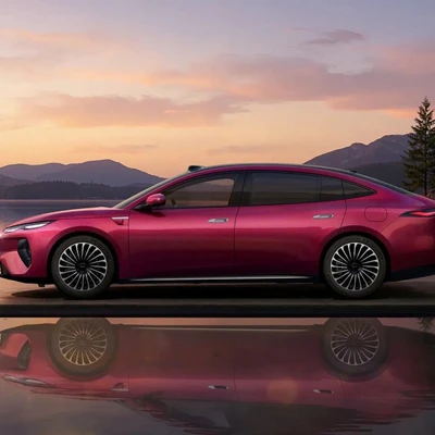El híbrido enchufable con autonomía de eléctrico existe, es la nueva berlina de BYD y podría llegar a Europa