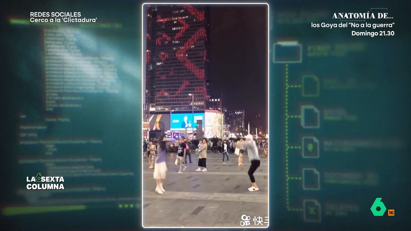 Más verificaciones y con control de tiempo: así es Douyin, el TikTok chino Para poder acceder a él se requieren numerosas verificaciones. Como señala Chen Yue, experto en eCommerce y canales digitales, "en China la regulación es más estricta que en muchos otros países".