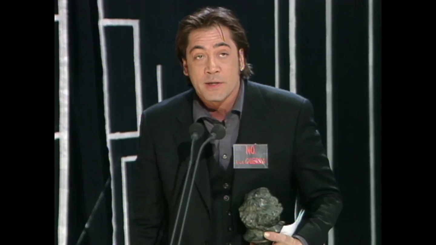 Así sentenciaron Javier Bardem, Daniel Guzmán y Rosa María Sardá los Goya con su "no a la guerra": "Había miedo a que cortaran la emisión" Así sentenciaron Javier Bardem, Daniel Guzmán y Rosa María Sardá los Goya con su "no a la guerra": "Había miedo a que cortaran la emisión"