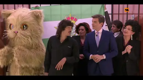 Héctor Bellerín se convierte en el primer futbolista en visitar Cara al Show (para tontear con Marc Giró): "¿Es tu primera vez?" Héctor Bellerín se convierte en el primer futbolista en visitar Cara al Show (para tontear con Marc Giró): "¿Es tu primera vez?"