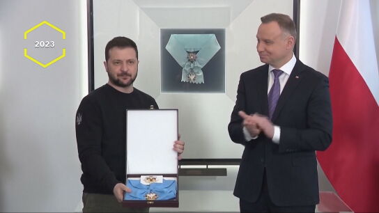 La devoluci&oacute;n de la m&aacute;xima condecoraci&oacute;n polaca por parte de Zelenski agrava la crisis entre Varsovia y Kyiv.