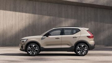 Este Volvo no ser&aacute; un superventas, pero re&uacute;ne adeptos y, con su precio de Toyota C-HR, le roba clientes al Mercedes Benz GLA