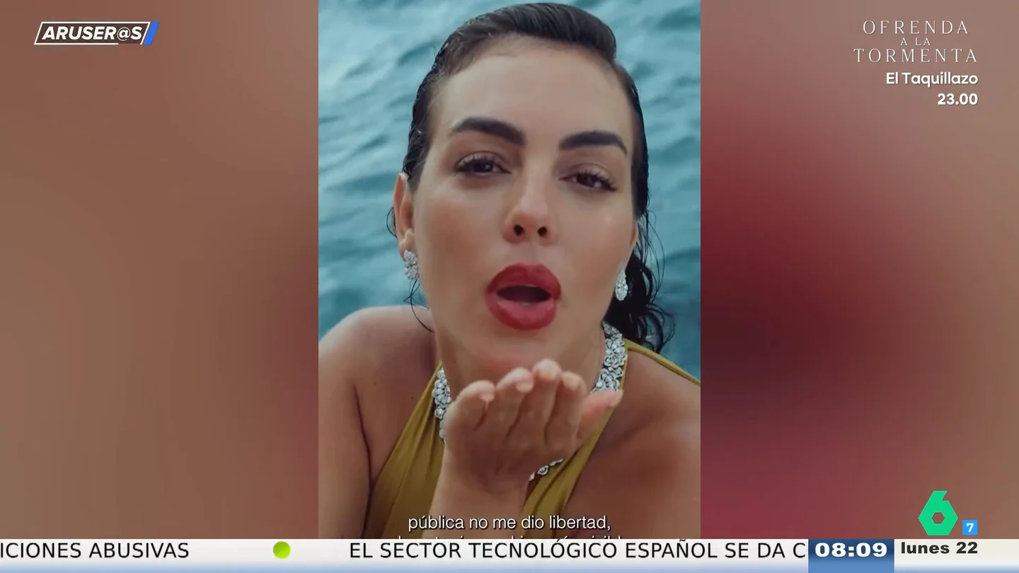 Alfonso Arús, tras decir Georgina Rodríguez que cuida su privacidad: "¡Pero si lo vende todo!" Alfonso Arús, tras decir Georgina Rodríguez que cuida su privacidad: "¡Pero si lo vende todo!"