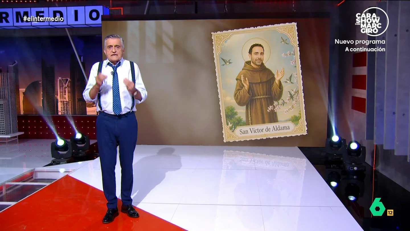 Wyoming afirma que la derecha y la ultraderecha "han convertido a Aldama en un referente de la moralidad y la honradez política" El presentador expone que numerosos medios han dado un altavoz al empresario "para que explique la cruzada que mantiene contra Pedro Sánchez, a pesar de que cada tres palabras que dice, cuatro son mentira".