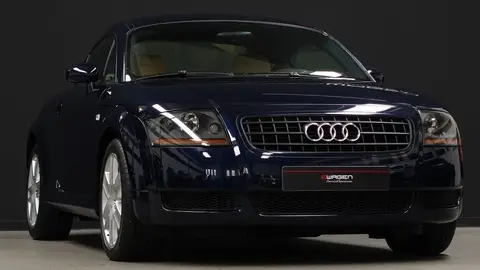 No lo extrañes más: este Audi TT es el más evolucionado de la primera generación, se vende como nuevo y puede ser tuyo por menos de 25.000 euros No lo extrañes más: este Audi TT es el más evolucionado de la primera generación, se vende como nuevo y puede ser tuyo por menos de 25.000 euros
