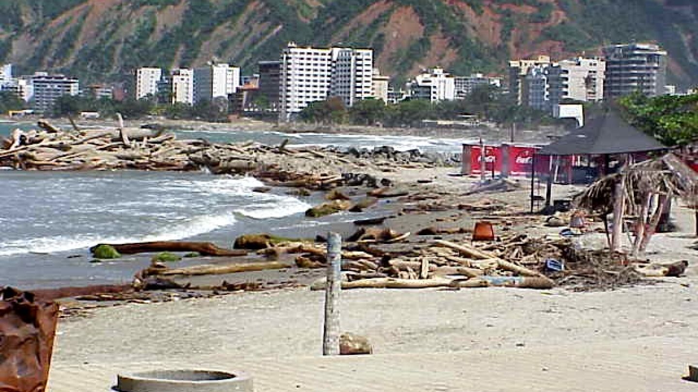 La Guaira, en el año 2000 (cuando aún era Vargas), un mes después del deslave que provocó miles de muertos 