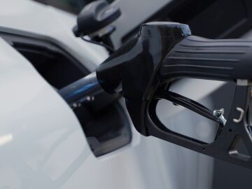 Lo que dicen los mec&aacute;nicos de mezclar gasolina 95 y 98