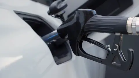 Lo que dicen los mecánicos de mezclar gasolina 95 y 98 Lo que dicen los mecánicos de mezclar gasolina 95 y 98