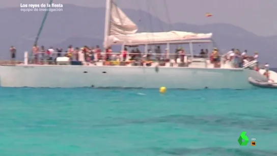 Las 'party boats', el modelo de negocio que espanta el turismo más prestigioso en Formentera Las 'party boats', el modelo de negocio que espanta el turismo más prestigioso en Formentera