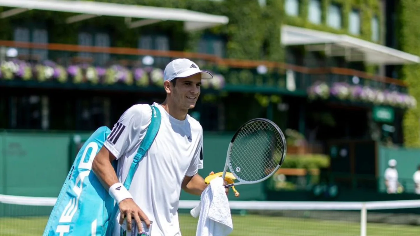 La ilusionante imagen de Rafa Jódar antes de Wimbledon La ilusionante imagen de Rafa Jódar antes de Wimbledon